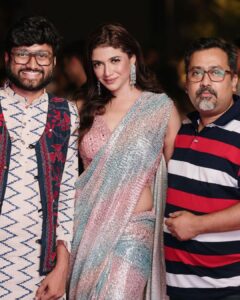Sauraseni Maitra Instagram - Here’s looking back to an evening filled with fun, laughter, love and fashion! ❤️ 
Thank you @rangoliindia @ranjhindia for making me a part of your extensive journey 🙏🏽

#riwayat #launch #calendarlaunch #calendar2023 #fashioncalendar #eventday #collectionlaunch #bridalcollection #friendsandfamily #rangoliindia #ranjhindia #ethnicwear