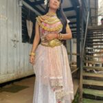 Sayantani Ghosh Instagram - 🌷Sati .... #subhomahalaya . . #shoot #shootmode #bts #onscreen #role #sati #mythology #indianmythology #costumedrama #indiantvserial #actor #actorslife #actors #look #lookoftheday #happy #smile #desigirl #sayantanighosh #sunday #haveaniceday #love #instalike #instagood #instadaily #instalove #instalikes 🌷