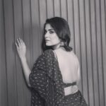Sayantani Ghosh Instagram - 🌹Mood ... . #sunday #thoughts #mood #monsoon #instamood #instagram #instagood #instaphoto #instapicture #instapic #instalove #instalike #blackandwhite #instalikes #picoftheday #photooftheday #instapost #postoftheday #desigirl #saree #sareelove #sareelover #goodnight #love #sayantanighosh