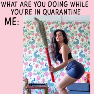 Shenaz Treasurywala Instagram - What are you doing while you’re in quarantine? This is how I’m getting my squats done 😂 oh and I live in my workout clothes and Pjs. Who can relate? #travelwithshenaz #smiles #smilesquad #coronavirus #covid19 Mumbai - City of Dreams
