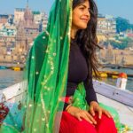 Shenaz Treasurywala Instagram - Put an adjective in front of your name and introduce yourself to me today!! I will go first- Wandering Shenaz Joyful Shenaz Indian Shenaz Nature Shenaz Natural Shenaz #travelwithshenaz #traveldiaries #traveldestinations #travelromancesmiles Varanasi, India