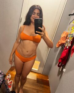 Shenaz Treasurywala Instagram - Dressing room diaries! 

Australia has the best shopping for beach lifestyle which is my ideal lifestyle ❤️🏄‍♀️

Swimwear and surf-wear, there is nowhere in the world better! 

And you know me. I can never decide. So much choice always makes me freeze! I can’t pick. Help me!!!