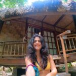 Shenaz Treasurywala Instagram - When choosing a hotel what matters most to you?? Price, Breakfast, Bed, Wifi, Location, Gym, Pool, Bathroom, Activities, Eco friendly, Sustainability or something else? I have to say for me @barefootintheandamans ticked all my boxes. And I found it on @makemytrip 🙏🏾 so easily!! Jungle beach Eco Friendly Comfortable Bed- this one had it all xxx ❤️ Andaman and Nicobar Islands