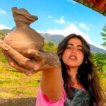Shenaz Treasurywala Instagram - Mine is definitely not pottery or weaving or roti making😂 @rakkhresort #RakkhResort #travelwithshenaz #travelhotelsmiles #GoPro #goproindia @goproindia #shenazgopro