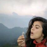 Shenaz Treasurywala Instagram - Name a moment in your life when you wish time went in slow mo? These are some moments from #mygreatindianroadtrip that I wish went slower Shot on Vivo V20 #vivoV20 @vivo_india #delighteverymoment The daily wagers in travel (tour guides, drivers, porters, etc) are helpless because they are usually not on salaries - they do work to make money StandWithTravel is a crowdfunding initiative where contribution made by travellers who care will reach these daily wagers to give them cash to survive today And they are more than happy to host the contributors in the future for trips with them. Support today - Your payment goes to a local travel business in a region of your choice. This cash will help them survive and support the local drivers, guides, porters, etc. Travel tomorrow - Redeem your contribution in the future and travel with the same small business you Supported. This has unlimited validity, so travel when you feel safe. LINK IN BIO