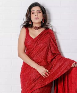 Shiny Dixit Instagram - Glam saree look 20's 🔥🔥🔥🔥

Preety inside out @shinydixit05 

Makeup - @makeupbypoojagosain 
Hair - @hairofy_ 
Outfit - @aace_official 
Jewellery - @vaidaan.official 
📸 - @lakshaysachdevaphotography 

.
.
.
.
.
.
#hairartist
#makeuplook #makeup #hairstyling #hairstylistalert #hairgrowth #hairfashion #fashionblogger #fashionphotographer #instagram