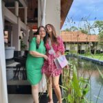 Shiny Doshi Instagram - Meri pyaari Maa❤️ #singapore #sentosa #momlove #trip #justlove #mylifeline #myeverything Sofitel Singapore Sentosa Resort & Spa