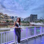 Shiny Doshi Instagram - By the bay at Clark Quay. #Singapore you're beautiful 😍 #walk #sobeautiful #colors #cityvibes #clarkquay #funtimes #skyporn #bythebay #eveningvibes #singapore #youbeauty #shinydoshi At Clark Quay,singapore