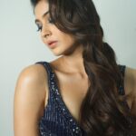 Shivangi Khedkar Instagram - To live in freedom To go forward To love your family To make something of your life To never give up That’s success🧿 Thank you to each one of you for being in my life♥️ @starplus @sandiipsikcand @fazila_sol @actorpages_ @hemantprabhu73 @pillaisada @jafarshaikh680 @iam__ro8 @shanewazsabir #mhrw #team #myfandom #saishifans #iconicgoldawards2022 . . . Styled by @tanazfatima Outfit @majesticbyjapnah Jewellery @solasta_jewellery Footwear @paioshoes Shot by @gauravmorgaonkar_ And @themayurchhabria MUA @jui_themakeupartist @iconicgoldaward