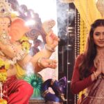 Shivangi Khedkar Instagram - गणपती बाप्पा मोरया, पुढच्या वर्षी लवकर या . . . 📸: @rohit_nirmale #lordganesha #blesseveryone #pallaviaurbappa
