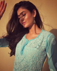Shivangi Khedkar Instagram - Soul full of sunshine 
.
.
.
#shine #rise #live