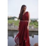Shivangi Khedkar Instagram - What if...... 👗: @mona_tfc 📸: @pragalbh_kumbhar @actorpages_ #compeletethesentence #dream #love #live