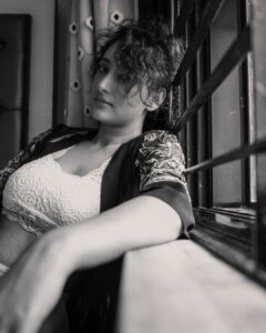 Shivya Pathania Instagram - Every Evolution presupposes an Involution🤞🧚🌈🌺
.
📸 @studiodenz Denzillllll