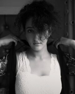 Shivya Pathania Instagram - There's a bluebird in my heart that wants to get out
but I'm too tough for him,
I say, stay in there, I'm not going to let anybody see you.

Charles Bukowski

.
😎📸 @studiodenz