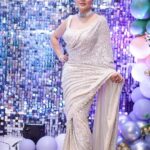 Shraddha Arya Instagram – All that glitters is Grace! #SilverSaree #FestiveSeason #NeerusIndia 
Thank You,
@nehaadhvikmahajan 
@neerusindia
@omsons_bridal_store