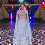 Shraddha Arya Instagram - For Zee Rishtey Awards Last Night! ❤️ @zeetv Styling:- @nehaadhvikmahajan Outfit:- @rajgharana.rg Jewelery:- @adan_creation_ Makeup: @afreen_makeupartist Hair: @hairtrendzbysmieta Manager : @knackfortalent
