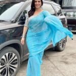 Shraddha Arya Instagram - Are you even wearing a Saree if you don’t fly the Pallu in the Air?! Lol #SomeStills #SareeJahanSeAcha 😂