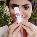 Shritama Mukherjee Instagram - Have you ever worn a lipstick made from natural oils? Well, I have! 😉 @theearthrhythm Lip and Cheek tints are infused with grapeseed oil, jojoba oil, pomegranate extract and vitamin E. Why just make up when you can skincare at the same time, right? 😍 Available at FLAT 20% off on shop.thegreenmaven.com. To shop, click on the link in my page description box. Hurry! Sale ends tonight. @thegreenmavenn #TheGreenMaven #EarthEhythm #GreenWeekendSaleExtended #GreenBeautyBrands #GreenLifestyleShop