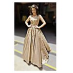 Shruti Sharma Instagram - 🕌 Chaand Mubarak 🌙 . . . #eid #wantedtopostthisfromsolong #indianfestival #indiasnextsuperstarsfinale #throwbackfriday #lovedthisgown #shimmyshimmy