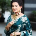 Smita Bansal Instagram – The brightest jewel is you.

📸- @pappu.gupta.549 

#green #bhagyalakshmi #neelamoberoi #smitabansal #instapic
