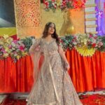 Sneha Bhawsar Instagram – Flaunting my Indian-ness…✨
Happiness is… wearing a lehenga.✨
outfit – @urbandulhaniya 

#weddingoutfits #lehenga #traditionalwear #weddingdress #snehabhawsar #ghumhaikisikeypyaarmeiin #ghkpm #karishma #shadiseason #wedding #weddingseason #bridesmaids