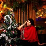 Sneha Wagh Instagram - Christmas is never over! Until there is love and the feeling of making someone else happy, it’s Christmas everyday… Some photo dump from my cute Xmas shoot! 🎄❤️ . . #MerryChristmas #Christmas2022 #ChristmasFeels #christmastime #sarange #sarangesneha #snehawagh #ssnehawagh