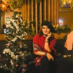 Sneha Wagh Instagram - Christmas is never over! Until there is love and the feeling of making someone else happy, it’s Christmas everyday… Some photo dump from my cute Xmas shoot! 🎄❤️ . . #MerryChristmas #Christmas2022 #ChristmasFeels #christmastime #sarange #sarangesneha #snehawagh #ssnehawagh