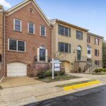 Soumya Seth Instagram - Super excited for my Newest Listing!! This freshly painted townhome in Kingsbury community of Fairfax has all hardwood flooring, renovated kitchen(2019), new roof(2021), 2 fireplaces, a lot of natural light, attached garage with driveway and assigned parking spot. Close to George Mason University and University Mall. Surrounded by several parks. Zoned for Robinson school pyramid. For more questions reach out at www.somyaseth.com Fairfax, Virginia