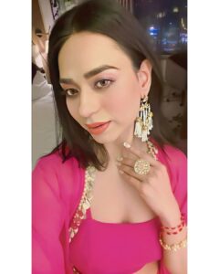 Soundarya Sharma Instagram - Feeling incredibly grateful to have been invited to the @radiocityindia Madhya Pradesh & Chattisgarh Radiance awards 2023. It was an honor to be recognized among so many talented individuals, and I am humbled by the experience. Thank you for an unforgettable evening! ✨❤️ @radiocityindia @archanaapania @salilacharya
.
Styled by: @nidhikurda
Outfit by: @9nineombre
Jewellery: @krystalfashionjewellery
Shoes: @stevemadden
.
.
#SoundaryaSharma #RadioCity  #SoundaryaSquad #SquadSoundarya #Dimpledoll