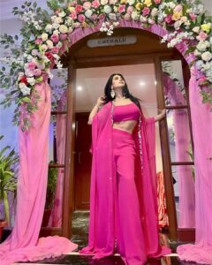 Soundarya Sharma Instagram - Feeling incredibly grateful to have been invited to the @radiocityindia Madhya Pradesh & Chattisgarh Radiance awards 2023. It was an honor to be recognized among so many talented individuals, and I am humbled by the experience. Thank you for an unforgettable evening! ✨❤️ @radiocityindia @archanaapania @salilacharya
.
Styled by: @nidhikurda
Outfit by: @9nineombre
Jewellery: @krystalfashionjewellery
Shoes: @stevemadden
.
.
#SoundaryaSharma #RadioCity  #SoundaryaSquad #SquadSoundarya #Dimpledoll
