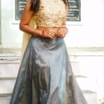Sowmya Menon Instagram - "चेहरा तो मिल जाएगा हमसे भी ख़ूबसूरत , पर जब दिल की बात आएगी ना , तो हार जाओगे" #shootdiaries #telugumovie #updatessoon #needyourblessingsandlove❤️
