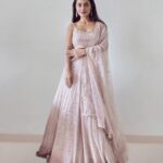 Sreejita De Instagram - 💕 Wearing @@asopalav @saree.com_by_asopalav Clicked and edited by @ashish_sawant__ #sreejitade #photooftheday #photoshoot