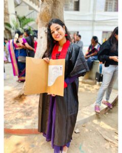 Srinisha Jayaseelan Instagram - Finally!✨
Srinisha Jayaseelan B.com., 💜❤️
Thankful to God, Family,Friends and teachers✨