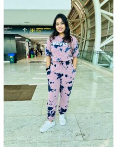 Srinisha Jayaseelan Instagram - Hello Malaysia 💜❤️