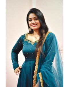 Srinisha Jayaseelan Instagram - 18.03.2022✨💜❤️
The day I realised that everything happens for a reason. Wait on God and trust in Him. He wants the best for us. He wants to take us from glory to glory, and from victory to victory. This will be one of the days I’ll cherish for life ❤️ Thank you so much Raaja sir for the biggest opportunity!
📸: @shot.ssup ✨
Wearing: @deepoo_designers ✨