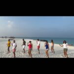 Suhasi Dhami Instagram – Reminiscence of fun times !!!
#dance #maldives #funwithfriends #traveldiaries Emerald Maldives Resort & Spa