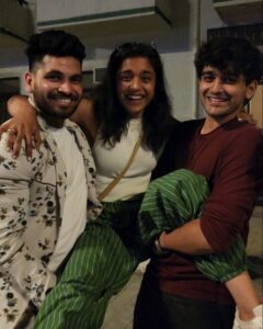 Sumbul Touqeer Khan Instagram - I swear it wasn't planned 🫣😂❤️
@shivthakare9 ❤️
@pravisht_m ⭐️