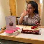 Sumona Chakravarti Instagram - “I take much pleasure in being alone but there is also a strange warm grace in not being alone”. -Charles Bukowski 🍁🦄🌺🦋🐝🌚 Happy Birthday to ME. Simple, Solo, Minimalist Birthday… ⭐️💫 Thank you to each and every one of you who took out the time to shower me with ur love, wishes & blessings. #GratefulAlways 🙏🏻❤️ Vancouver, British Columbia