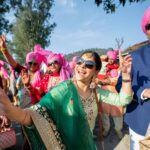 Sumona Chakravarti Instagram - Kyunki…. Veere di shaadi thi. Dil khol ke, kamar tod dance kiya hum sab doston ne! 💃🏻 Thank you for capturing the madness so beautifully 😁@shutterdownphotography @malvvika_rudra @habibi1996_ 👻 #throwbacktuesday