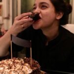 Sumona Chakravarti Instagram - ‪Lockdown Birthday- was able to read most of the wishes, love & blessing which poured in through social media. The fact that u all took those few seconds/minute to msg me n think of me. I’am grateful & feel humbled & really happy. So THANK YOU very much! बोहुत बोहुट धन्यवाद । ❤️❤️❤️ ‬ Happy Birthdayyyyy to me 🤓 🧚🏼🧚🏼‍♀️🦄🐝 ‪#CutUrCakeNEatItToo ‬ #lockdownbirthday2020