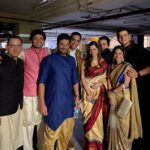 Sumona Chakravarti Instagram - Crazy Kolkata weekend it was.. From shaadi to reunions.. reliving old “ITC” days... how time flies! Heartiest congratulations Teji & Shreya 💜🥂💜