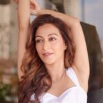 Sunayana Fozdar Instagram - A lil Sunshine on your Feed🤍 . . . . . . Outfit: @amheurindia Styling: @styling.your.soul Brand pr: @socialpinnaclepr Mua - @ansarireshma_makeup Hair - @preeti_mehendi_makeup_artist Team - @greenlight__media