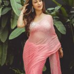 Sunayana Fozdar Instagram - A Pastel pink saree can never go Wrong especially when it’s your close friend’s wedding💕 #dalniktake2 Wore this beautiful saree from @rajgharana.rg Perfect for a day event #summerglam #dayweddingoutfit 💕 . . . . 📷 @iam_kunalverma 💕 Saree: @rajgharana.rg Jewelry by: @miranabymegha @affiliates_pr Muah : @celebsmakeupbysejal @makeoverbysejalthakkar Team : @greenlight__media