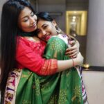 Sunita Gogoi Instagram - In dis hush hush world,We often forget to appreciate what we Have.. No it’s not a sister’s day,Just a note to express how Greatfull I m to Have her🧚‍♀️in my life. The biggest Strength of My life,whom I can Share all my happiness ..Cry out wen life hits me without being Judged..n lik all d other siblings..lots of gossips too😋 I m d elder one but she takes care of me lik a mother👭..which makes me love her more n more ..You mean d world to me❤️ Thankyou for Always Being der👭 My Sister @nang070 🧿 #sister #family #first #gratitude #love