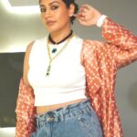Surbhi Chandna Instagram - Last few episodes before we say bye to Manmeet Shergill 🥹