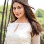 Surbhi Chandna Instagram - Thankyou Manmeet Shergill for choosing me to be YOU Keep Enjoying Sherdil Shergill at 8.30 PM on @colorstv @voot #sherdilshergill #manmeetshergill