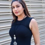 Surbhi Chandna Instagram - 🌚 #MSwardrobe #sherdilshergill