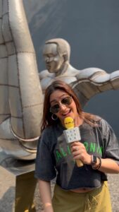 Surbhi Chandna Instagram - Thats a Great Way to Express your Love for my Singing Sir 🤎🫡 

Ab Bolo SC Kya Gaati ho 🎶
SUR- BHI main Bohot SUR hai
#reelsinstagram #funnyreels #reels