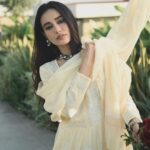 Surbhi Jyoti Instagram - Phool, patte and I 🫶🏼 . . . . . . . . . Wearing @chikankari.ariaa Jewellery @retrend_jewels 📸 @deepak_das_photography HMU @makeitupwithsimmy