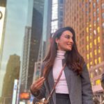 Surbhi Jyoti Instagram - Dear Manhattan, I'll never get over you🫰🏼 NYSC Times Square